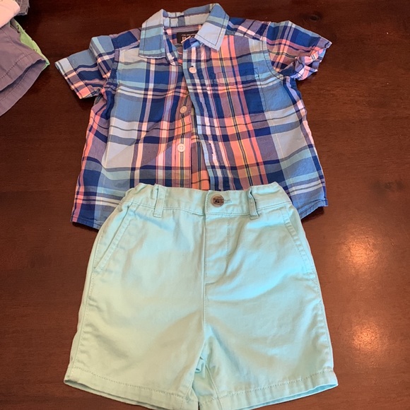 Lot of Carter’s and The Children’s Place boys clothes size 18-24m - Picture 7 of 16